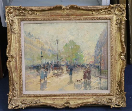 Elie Anatole Pavil (1873-1948, Ukrainian, French) Paris street scene 14.5 x 17.75in.